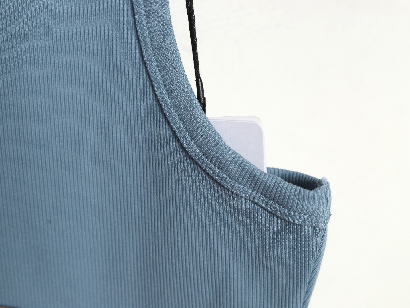 alo Sports Yoga Vest