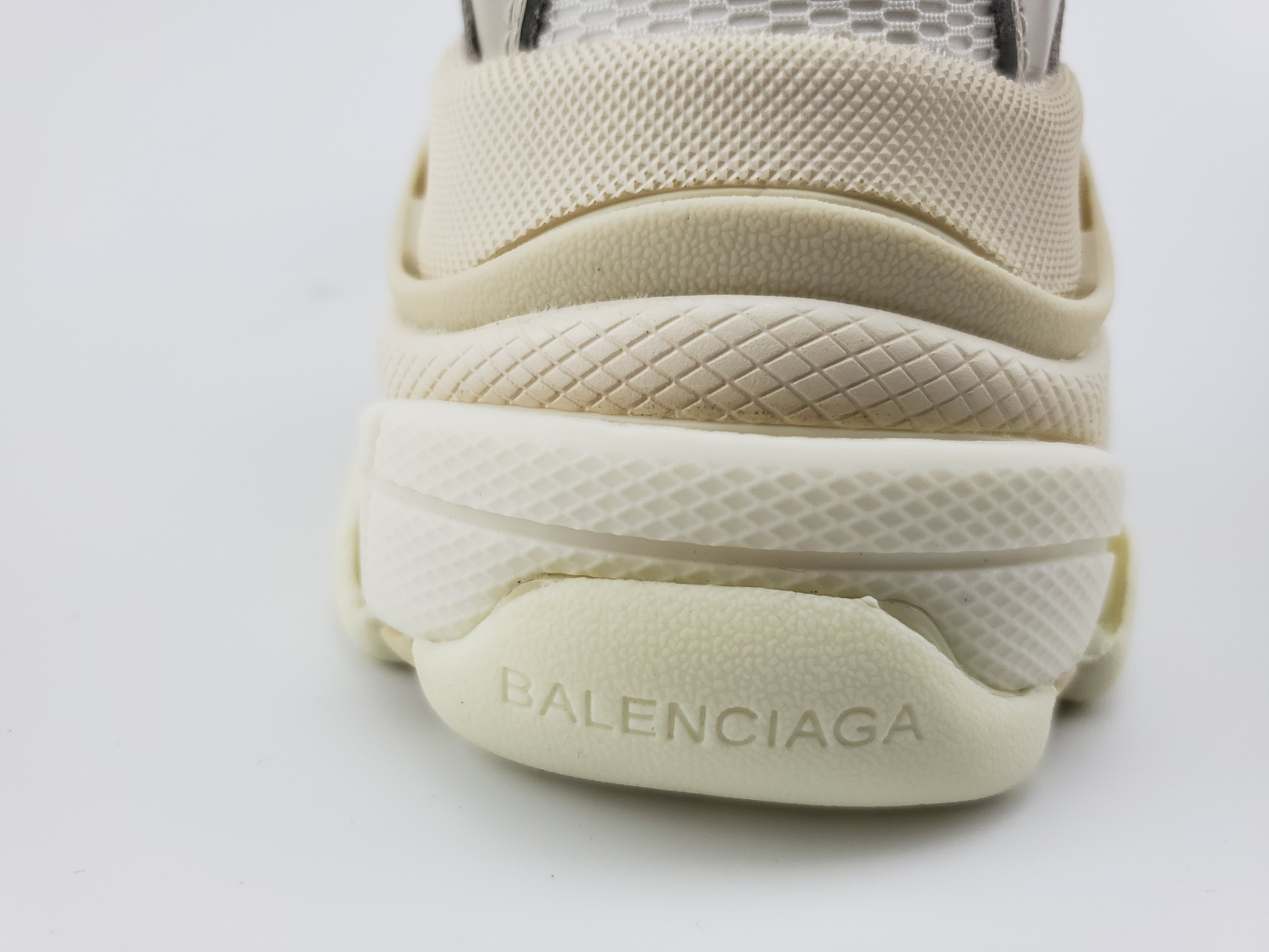 Balenciga Triple S White (2018 Reissue)