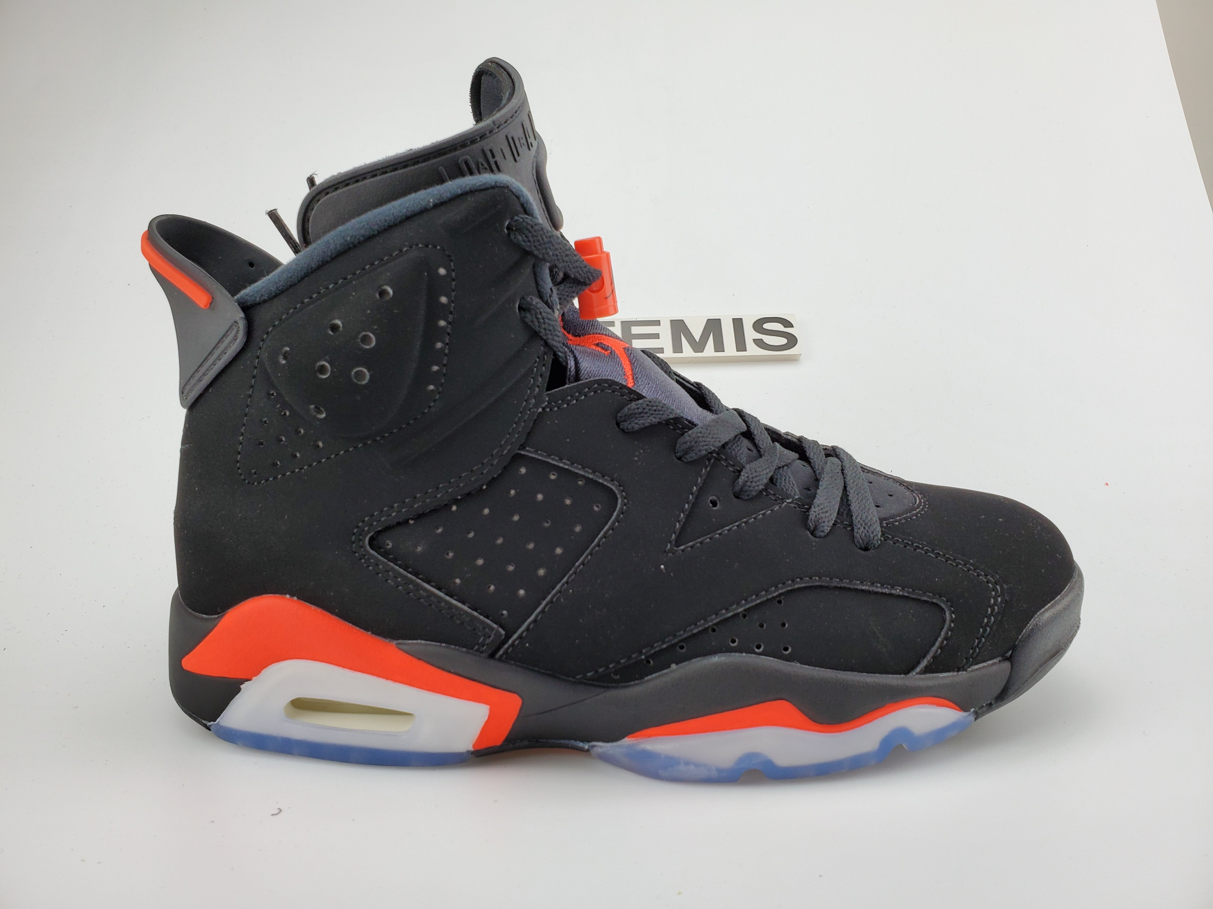 Jordan 6 Retro Black Infrared (2019)