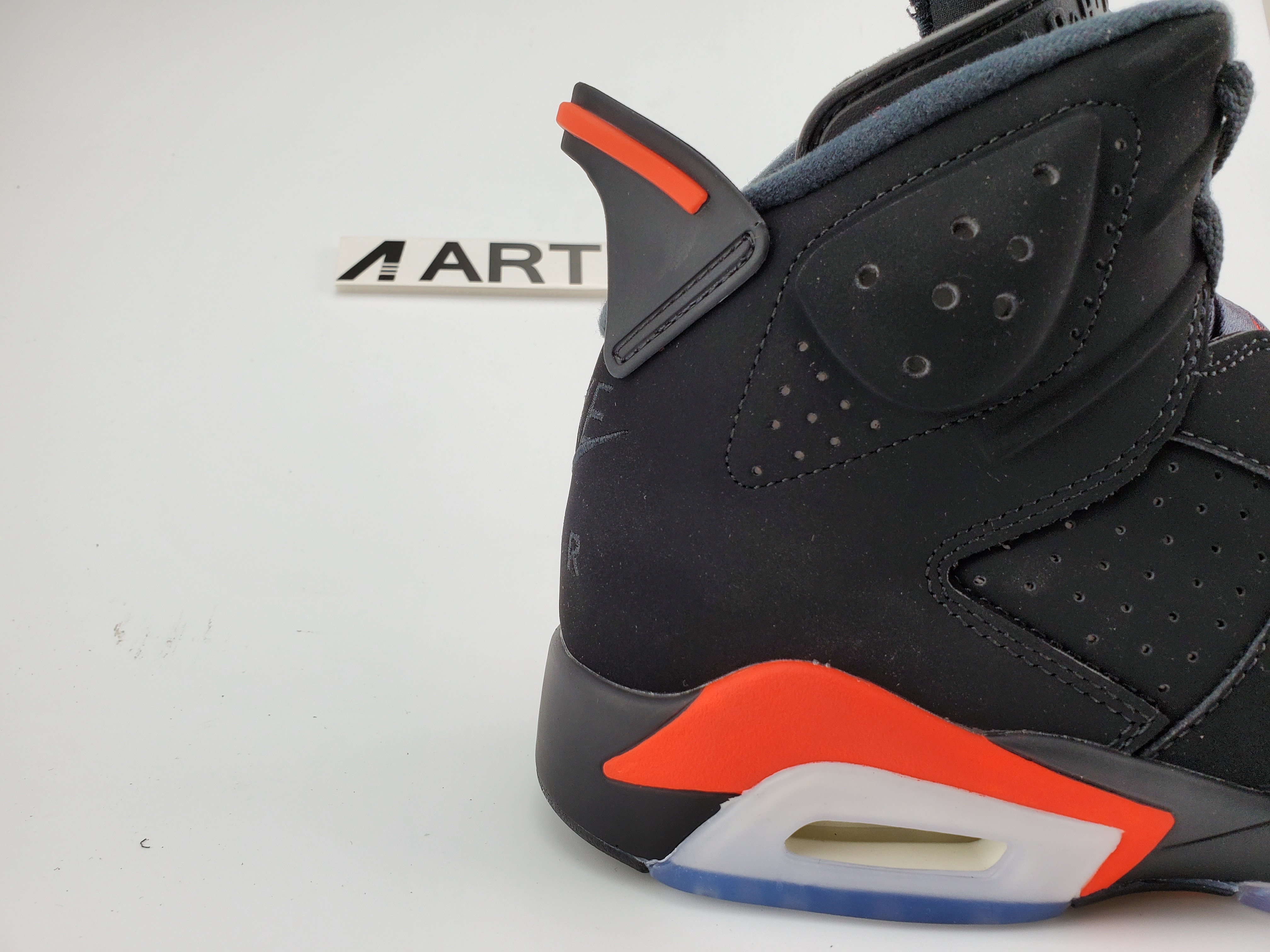 Jordan 6 Retro Black Infrared (2019)