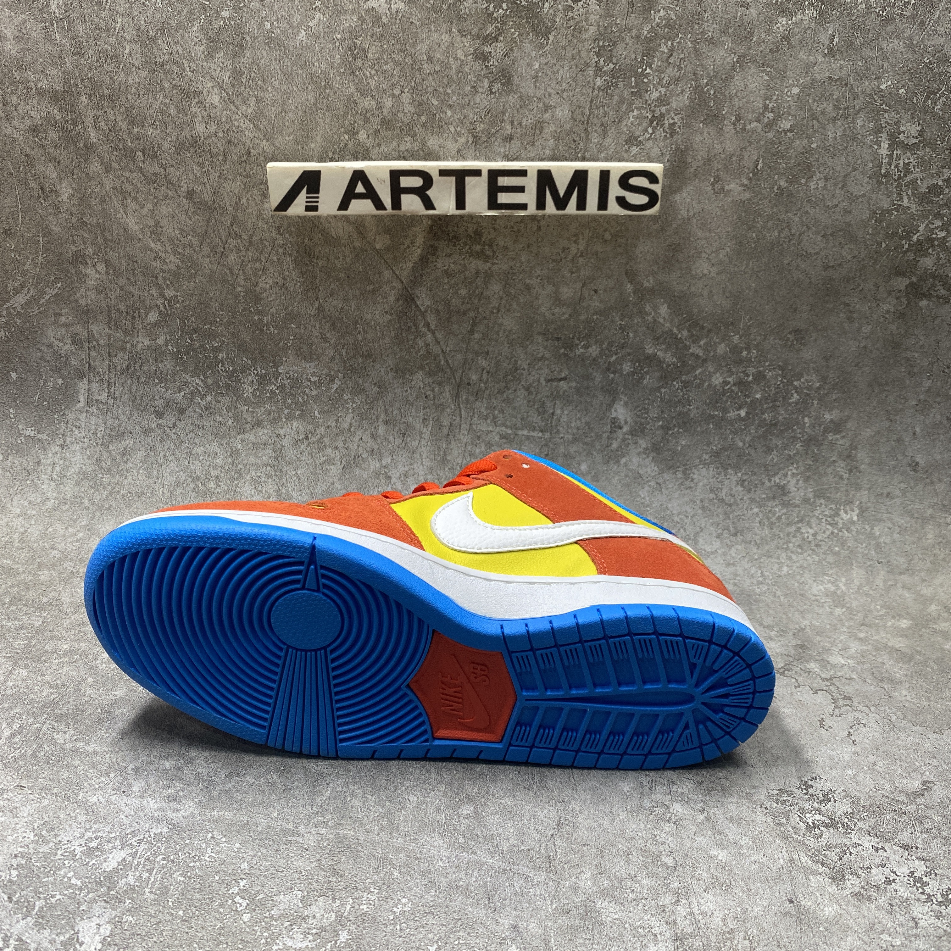 Nike SB Dunk Low Pro Bart Simpson