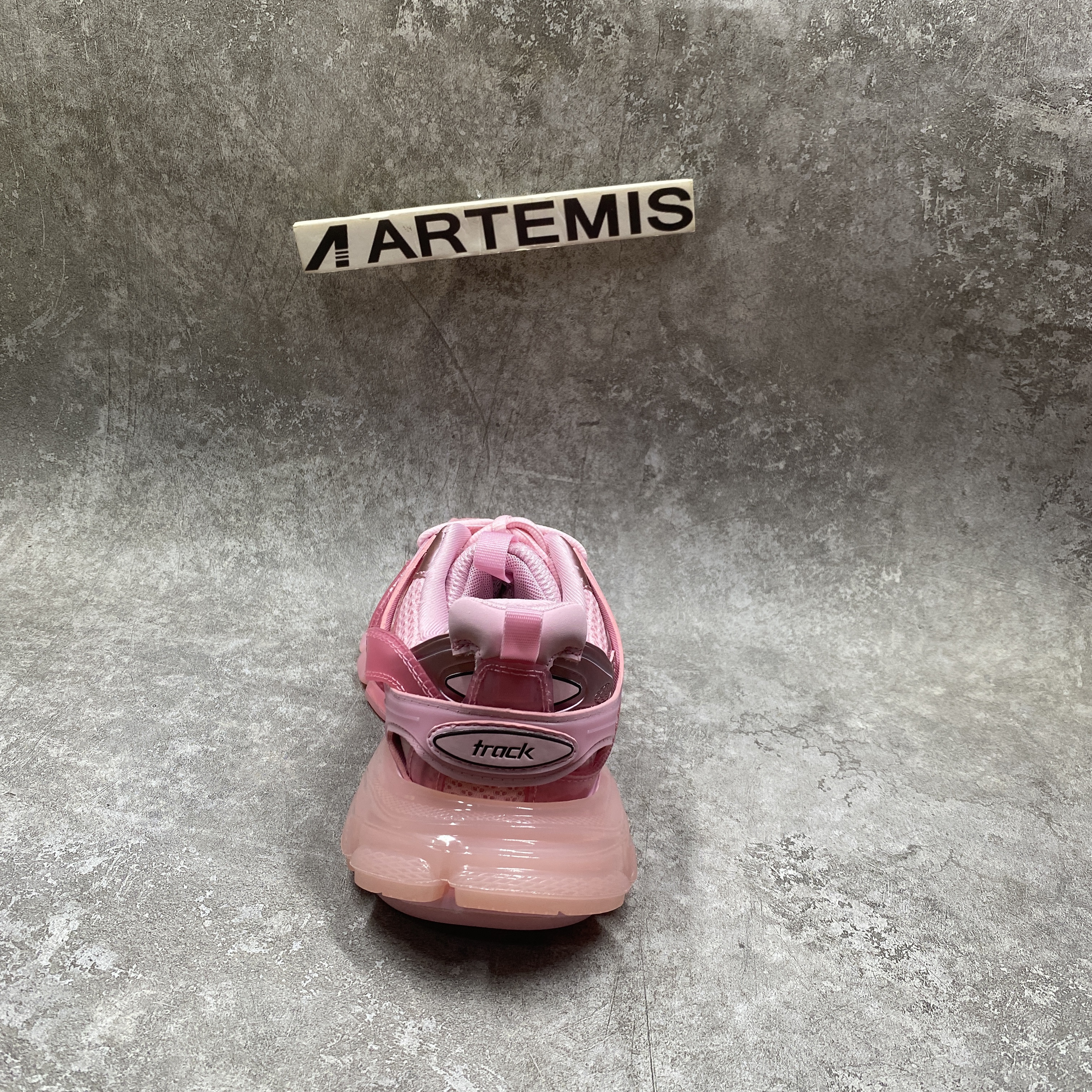 Balenciga Wmns Track Sneaker 