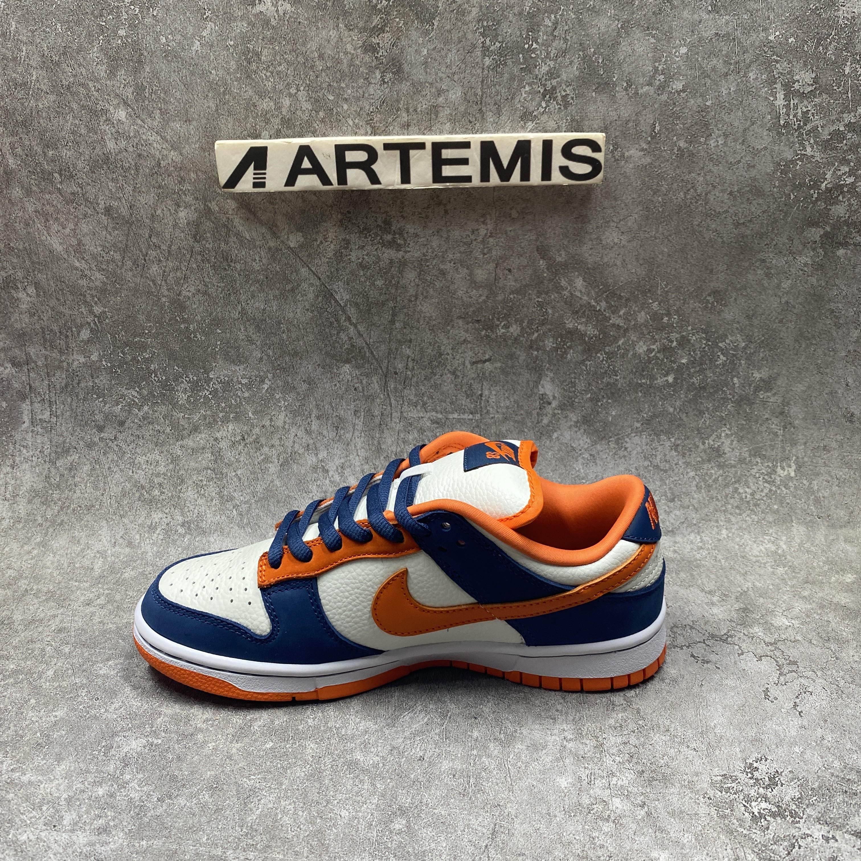 Nike SB Dunk Low Pro Broncos