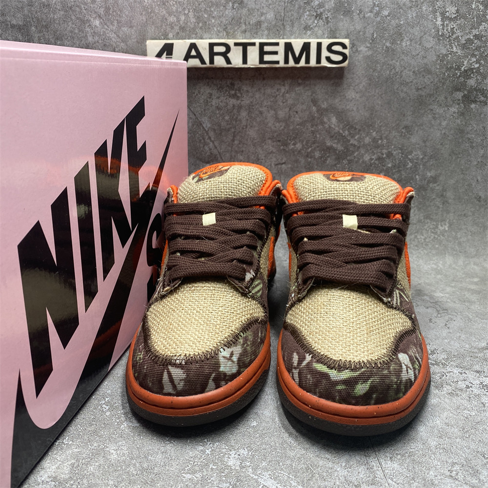 NIKE DUNK LOW PRO SB 