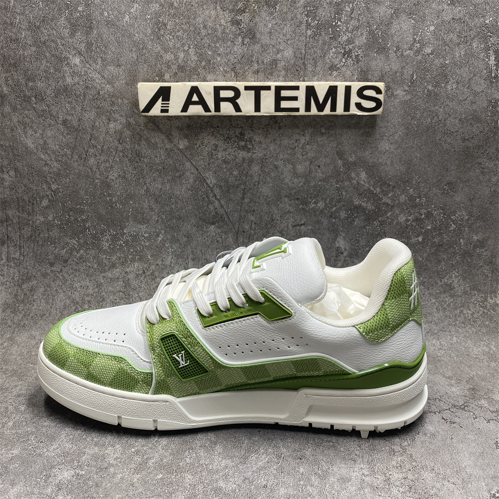 UA LV Trainer Sneaker