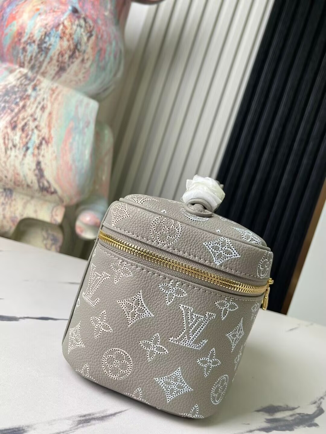 LV FLIGHT MODE Nice Mini M23550 20x13.5 x12 cm