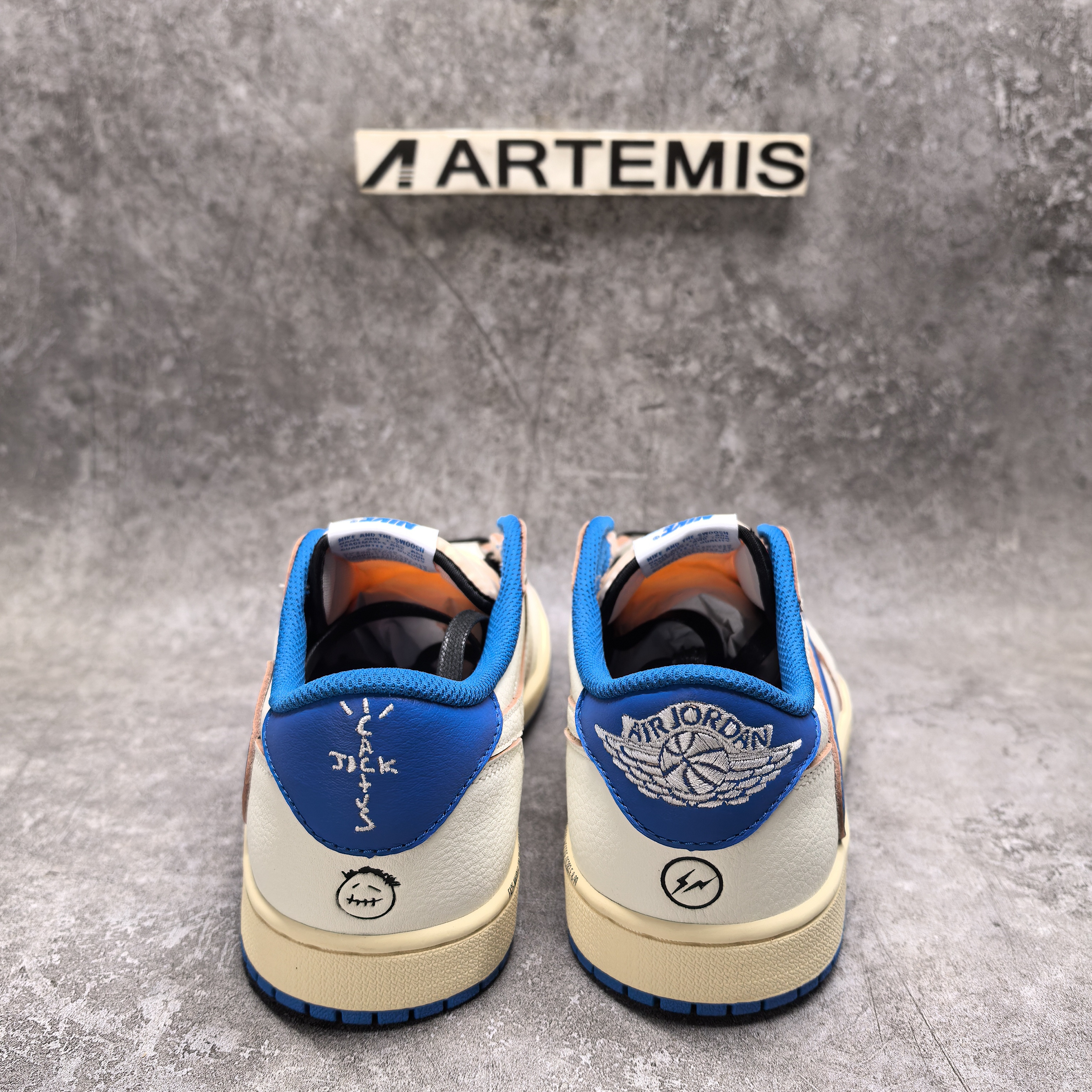 UA Air Jordan 1 Retro Low OG SP Fragment x Travis Scott Sail Military Blue