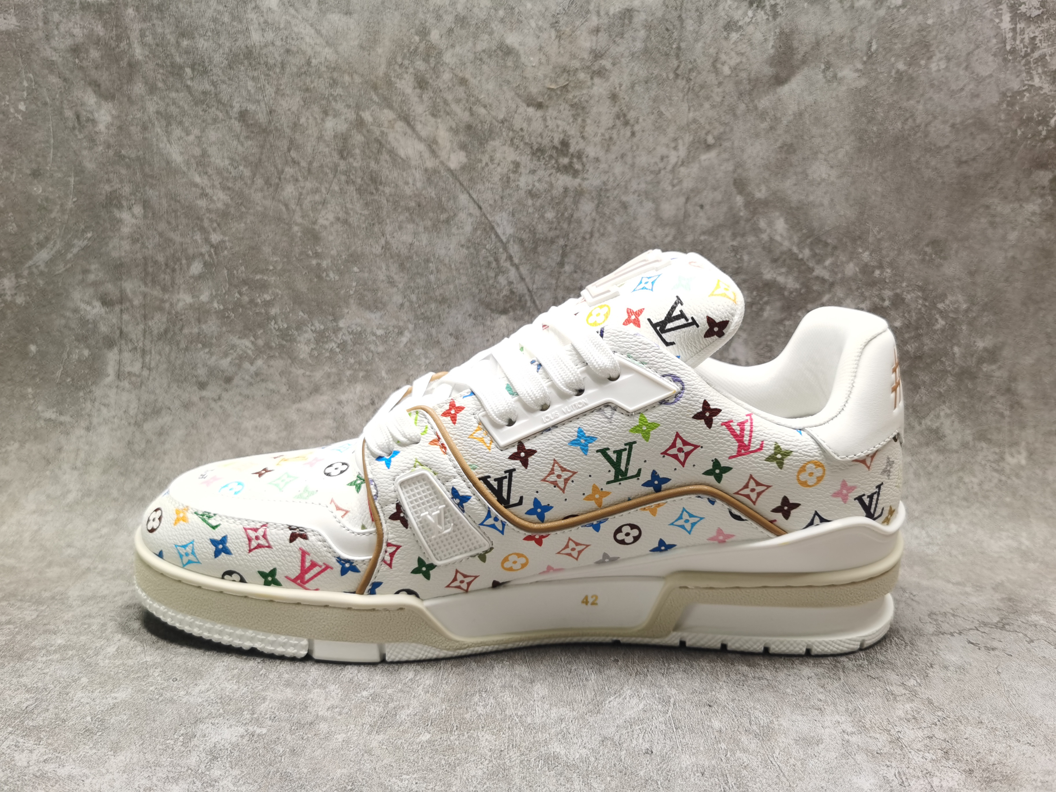 UA LV Trainer Sneaker