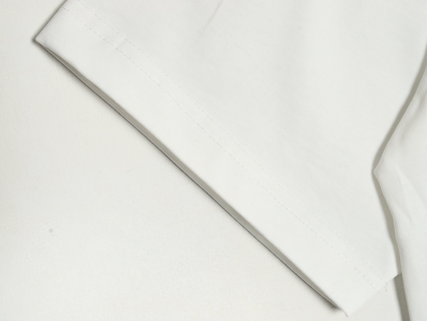 Moncler 25ss Short-sleeved T-shirt