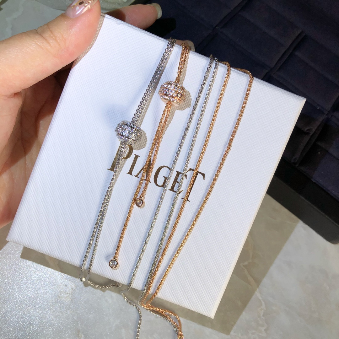 Piaget pull-style Necklace