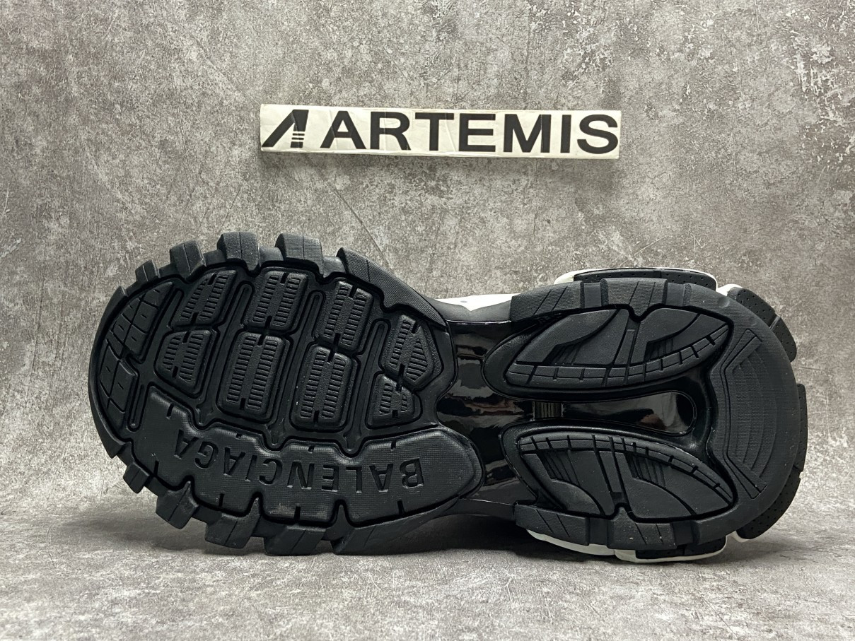 Balenciga Track White Burgundy