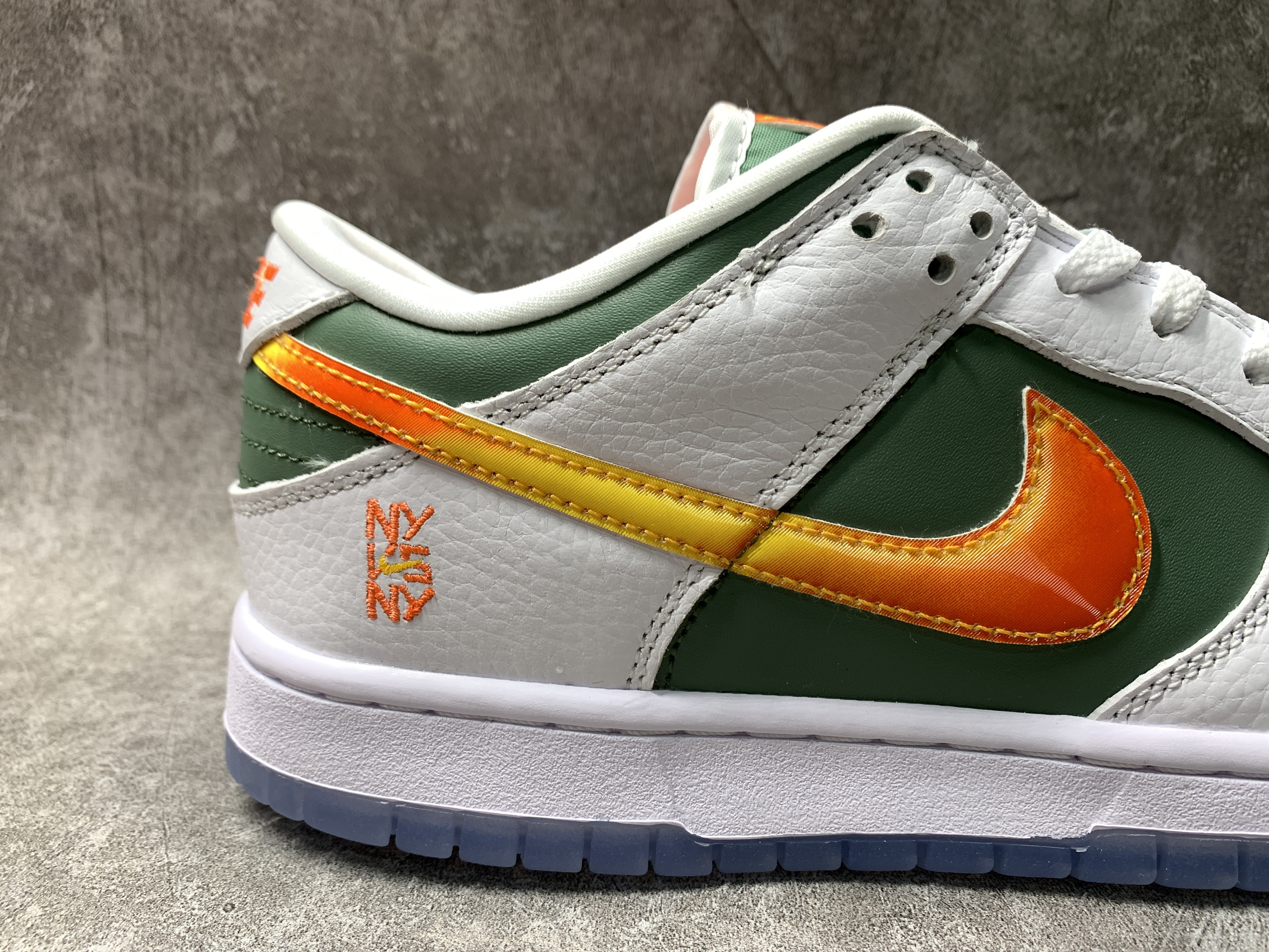 Nike Dunk Low NY vs. NY