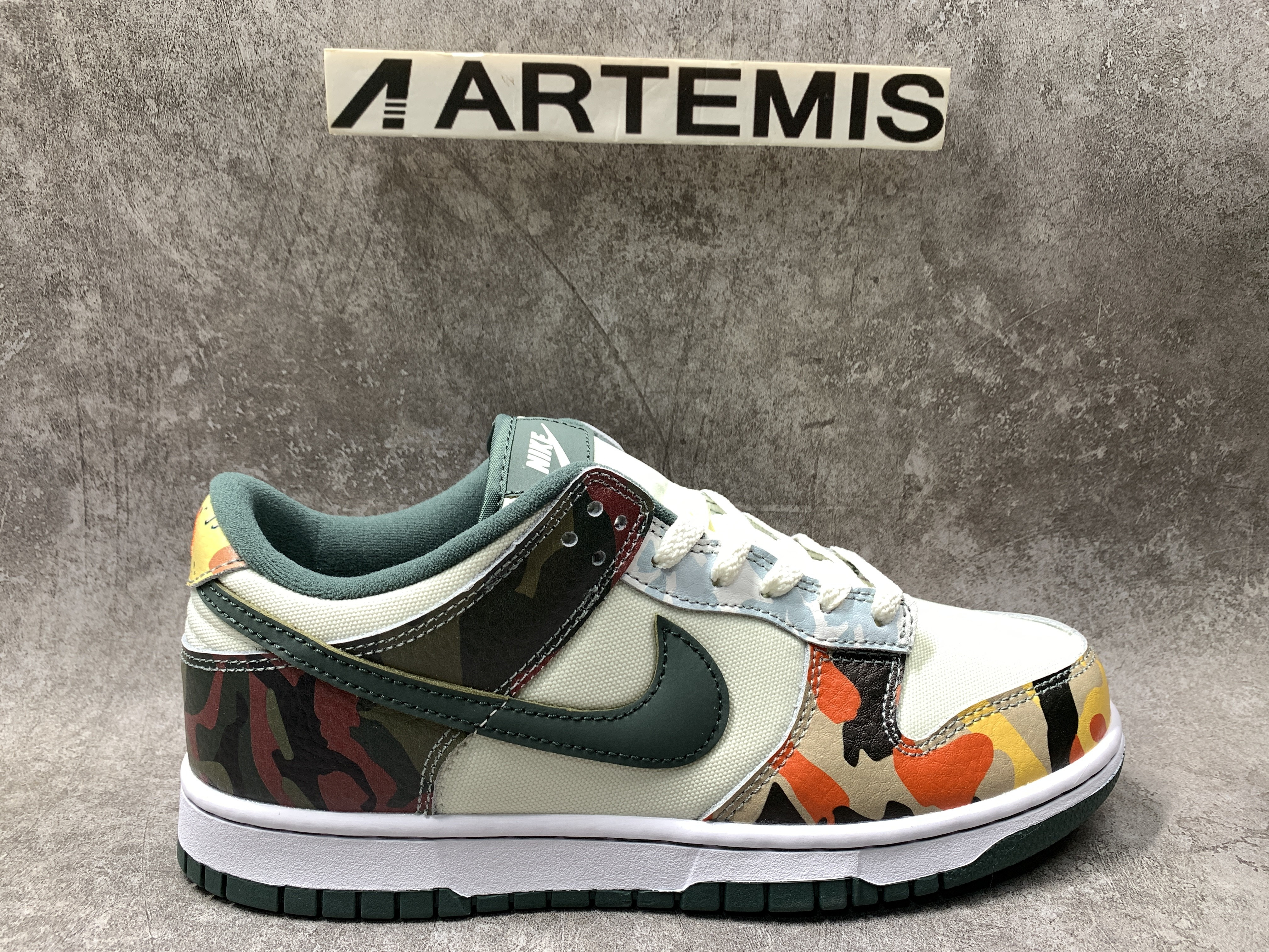 Nike Dunk Low SE Multi-Camo
