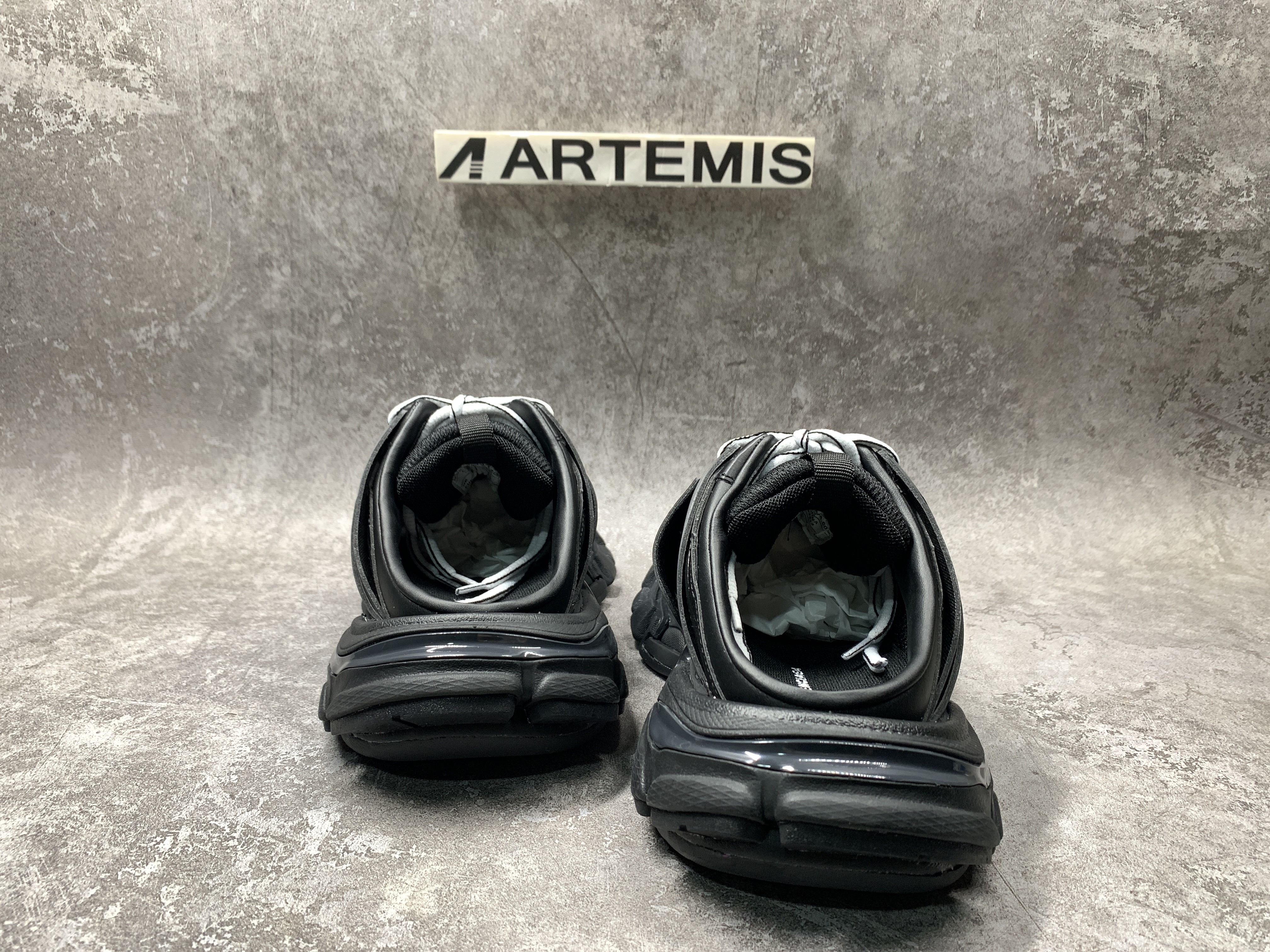 Balenciga Track Mule Black