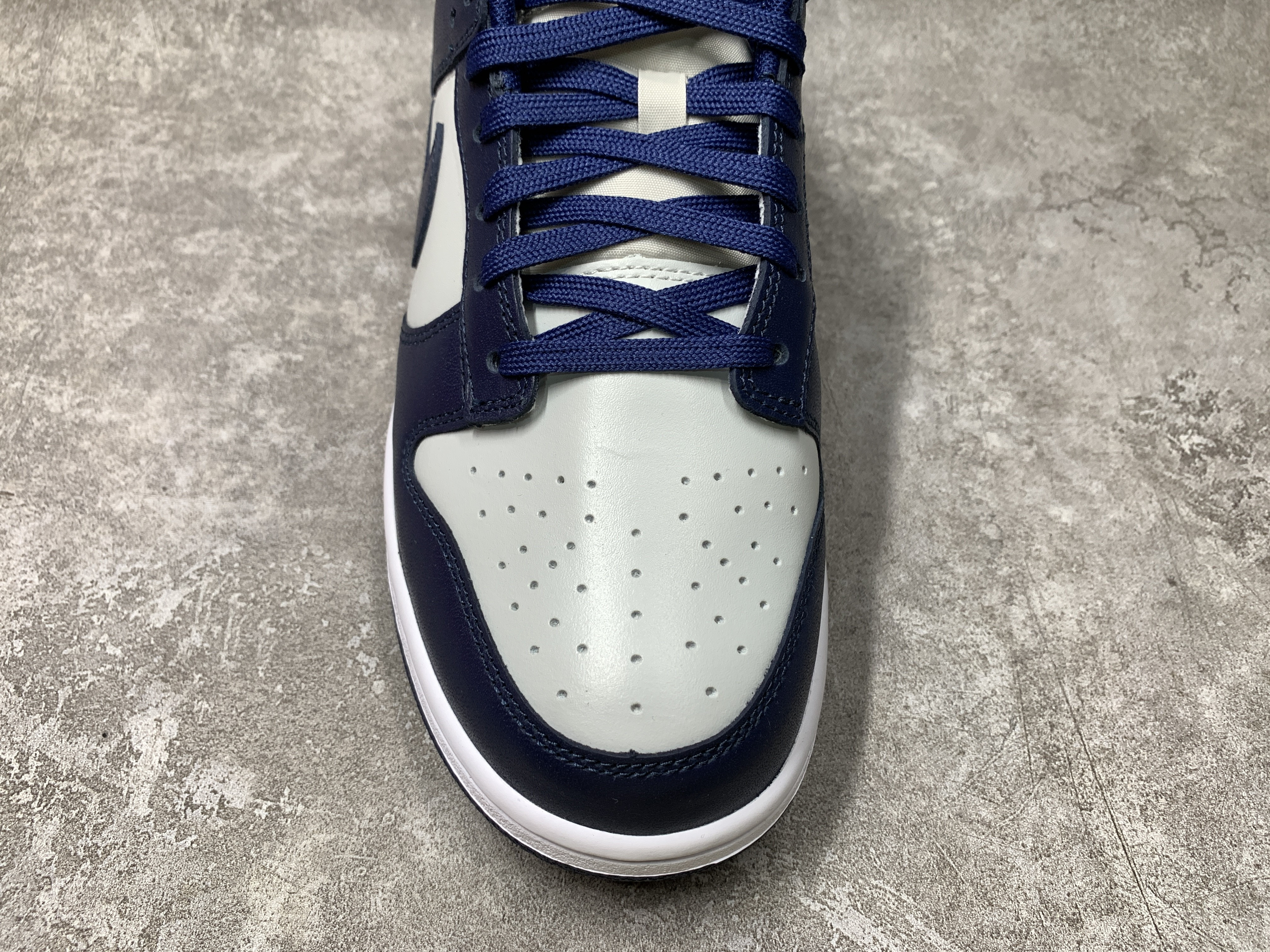 Nike Dunk Low Georgetown