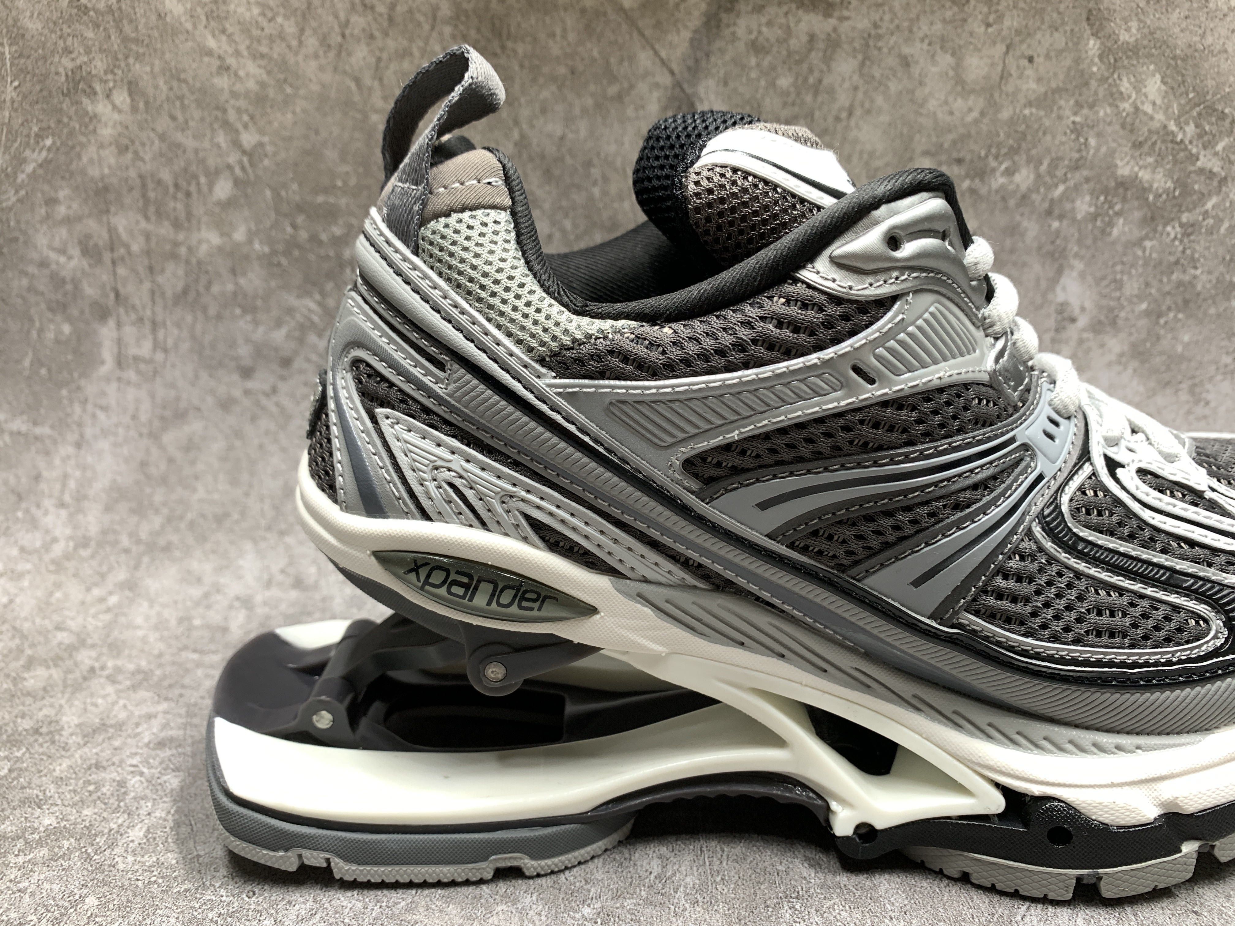 Balenciga X-Pander Grey