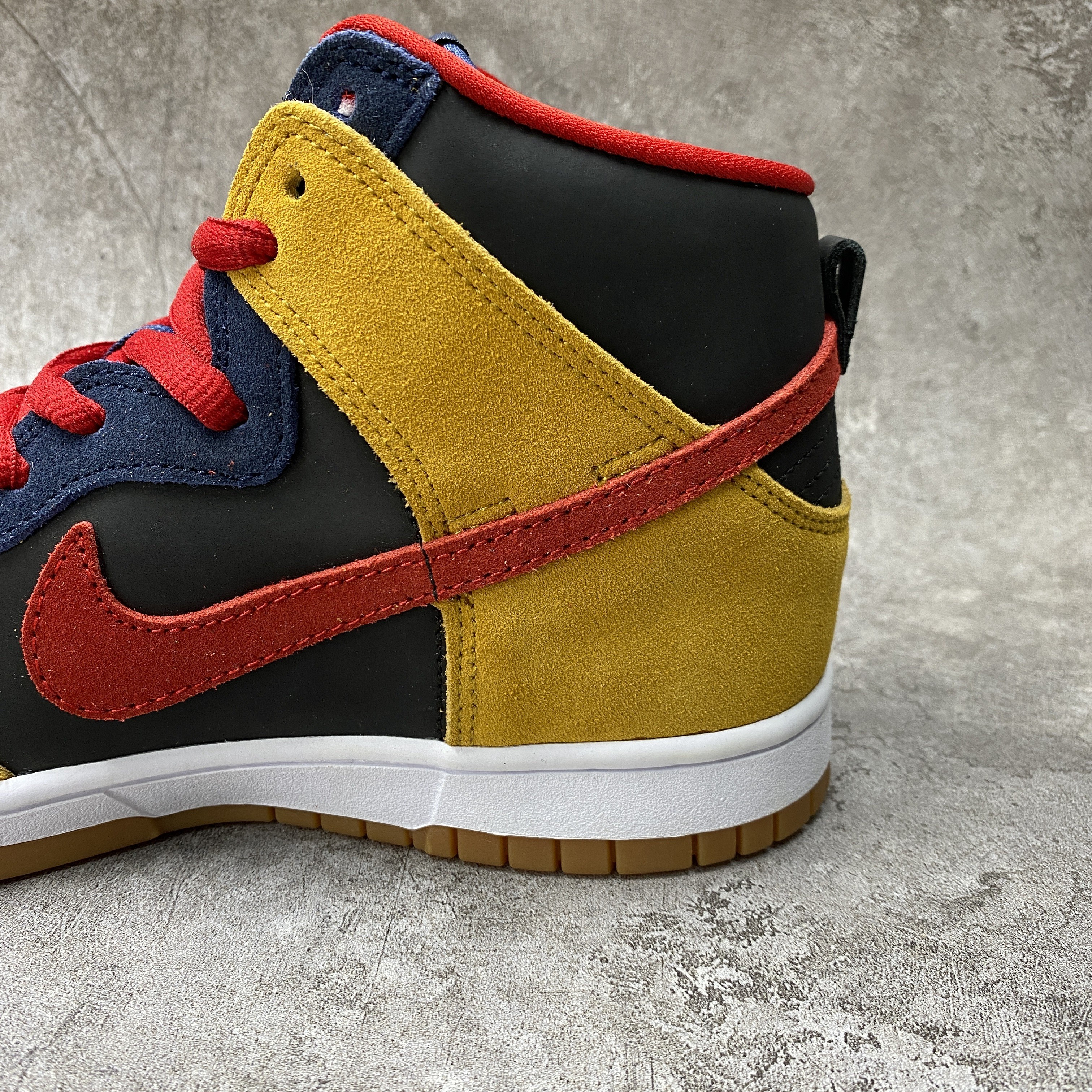 Nike Dunk SB High Reese Forbes