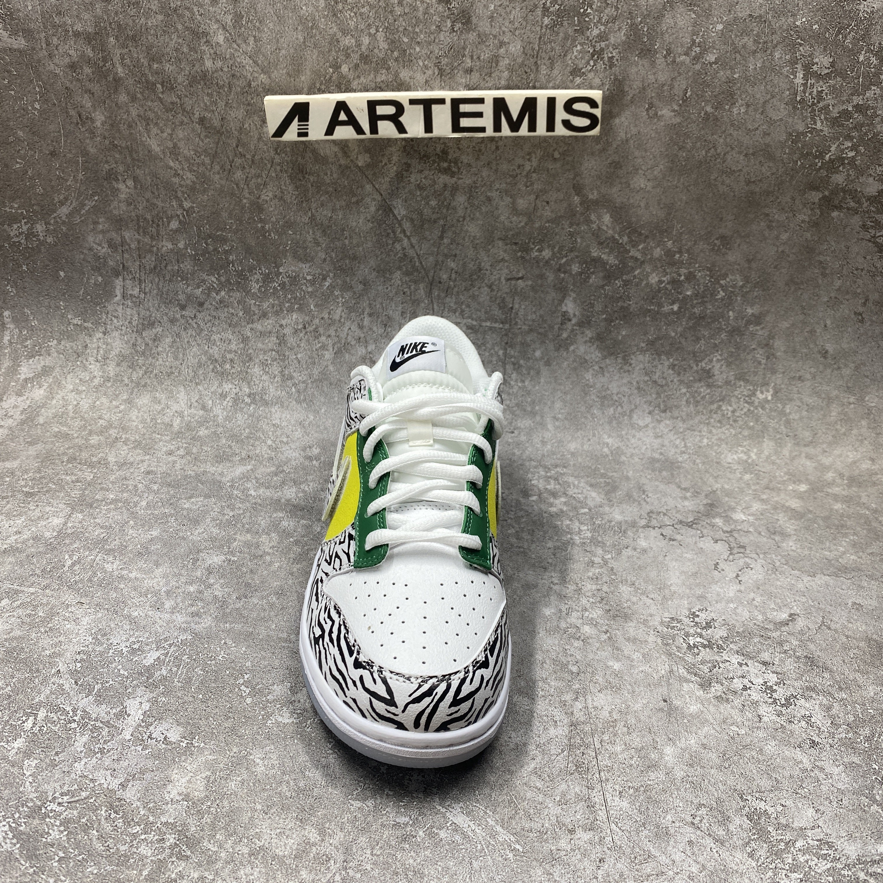 Nike Dunk Low Doernbecher Zoe