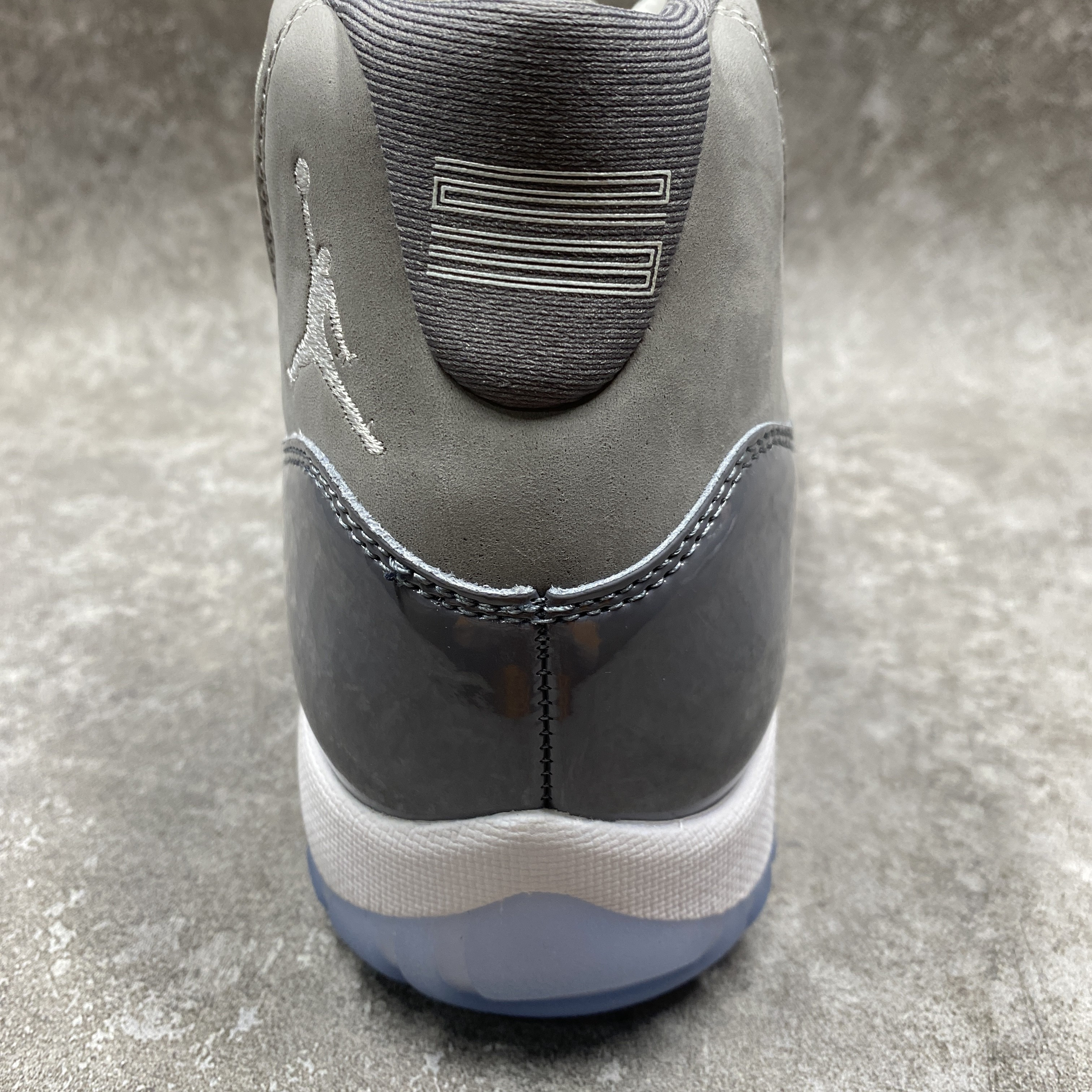 Air Jordan 11 Retro Cool Grey 2021