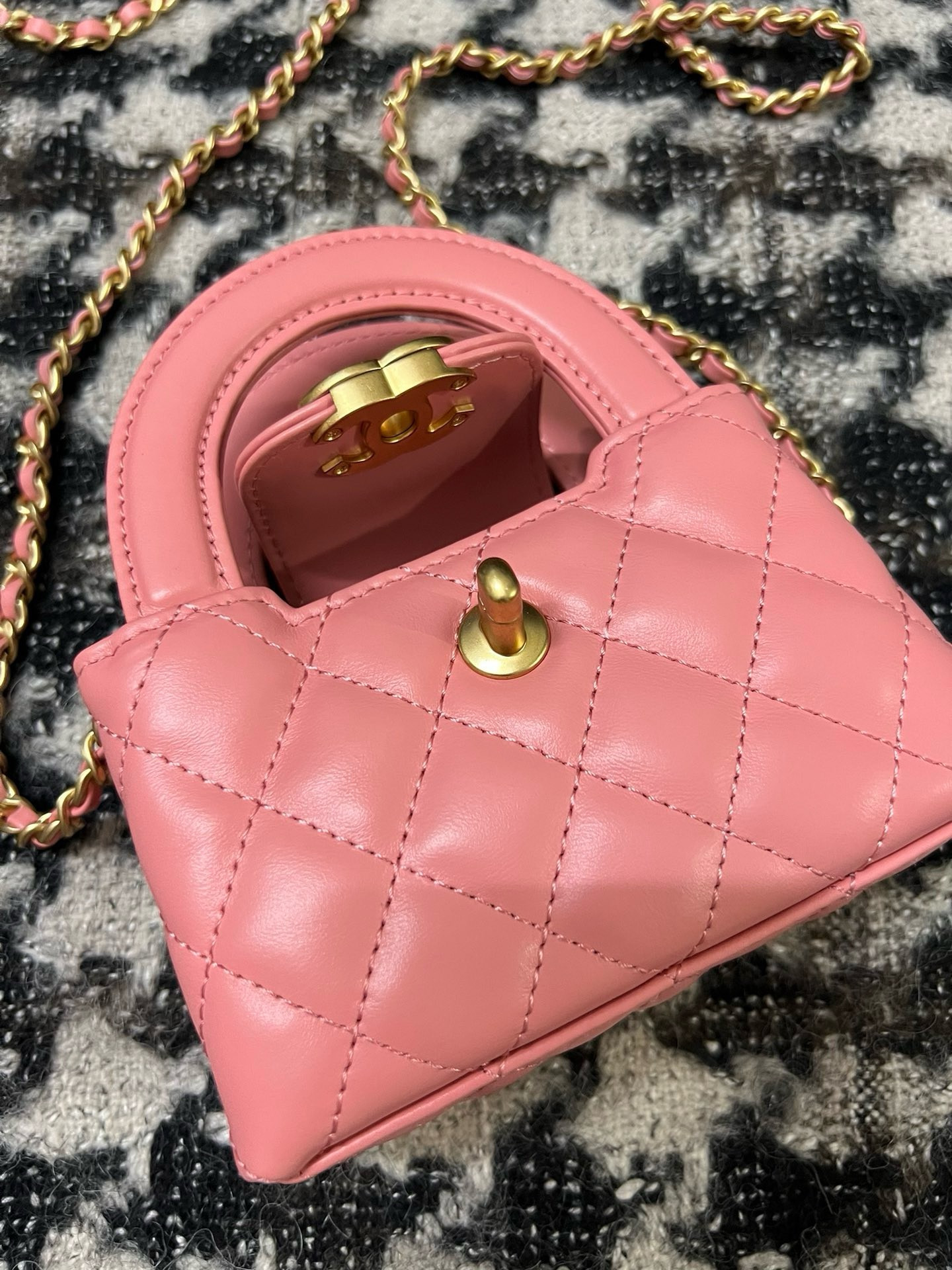 Ch*el mini kelly 8×12.5×4cm