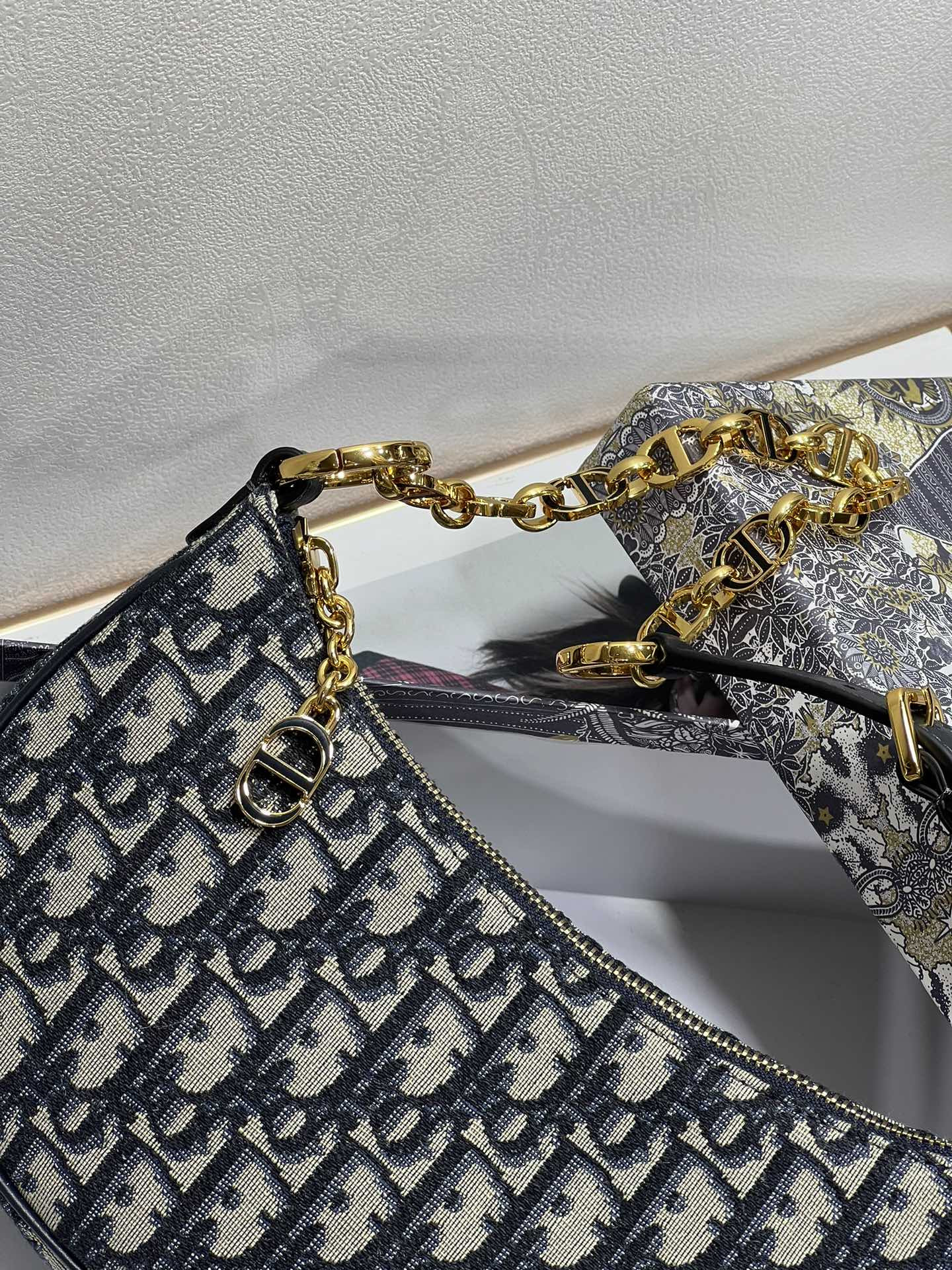 D*or cd lounge bag blue D*or oblique jacquard 26 x 15x 5.5 cm