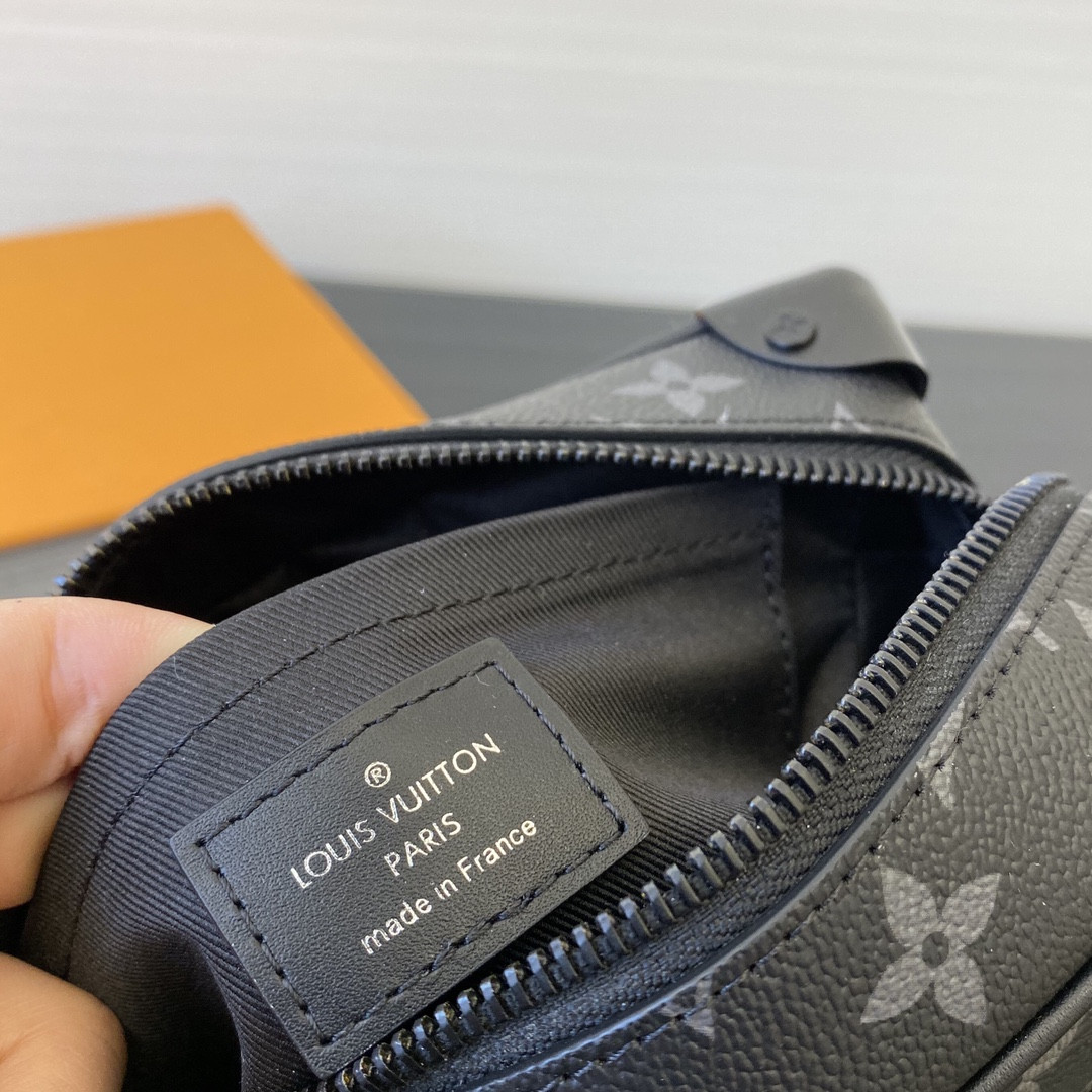 l0*is V*t0n mini soft trunk m44735 7.3 x 5.1 x 3.1 inches