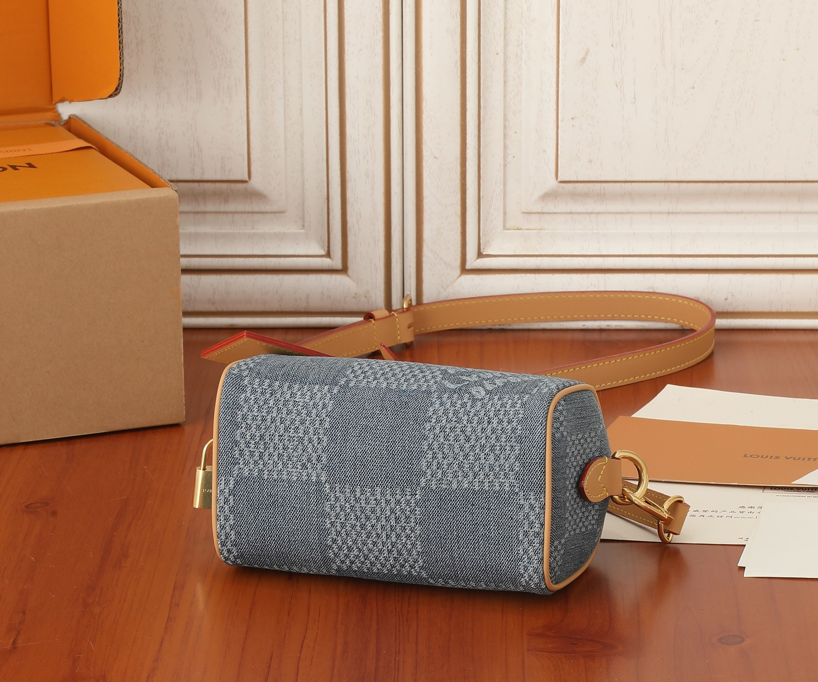 LV Speedy 18 Bandoulière N40682 7.1 x 4.7 x 3.9 inches