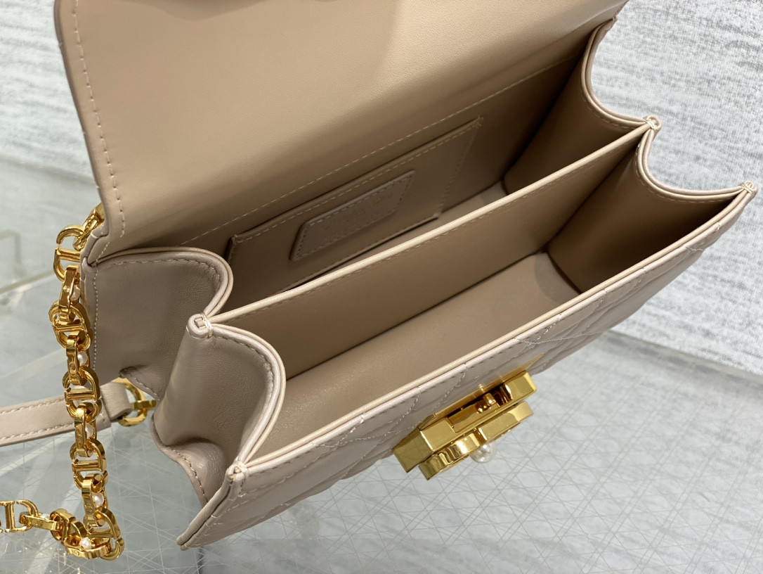 D*or small ange bag pink latte macrocannage calfskin 20 x 12 x 5 cm