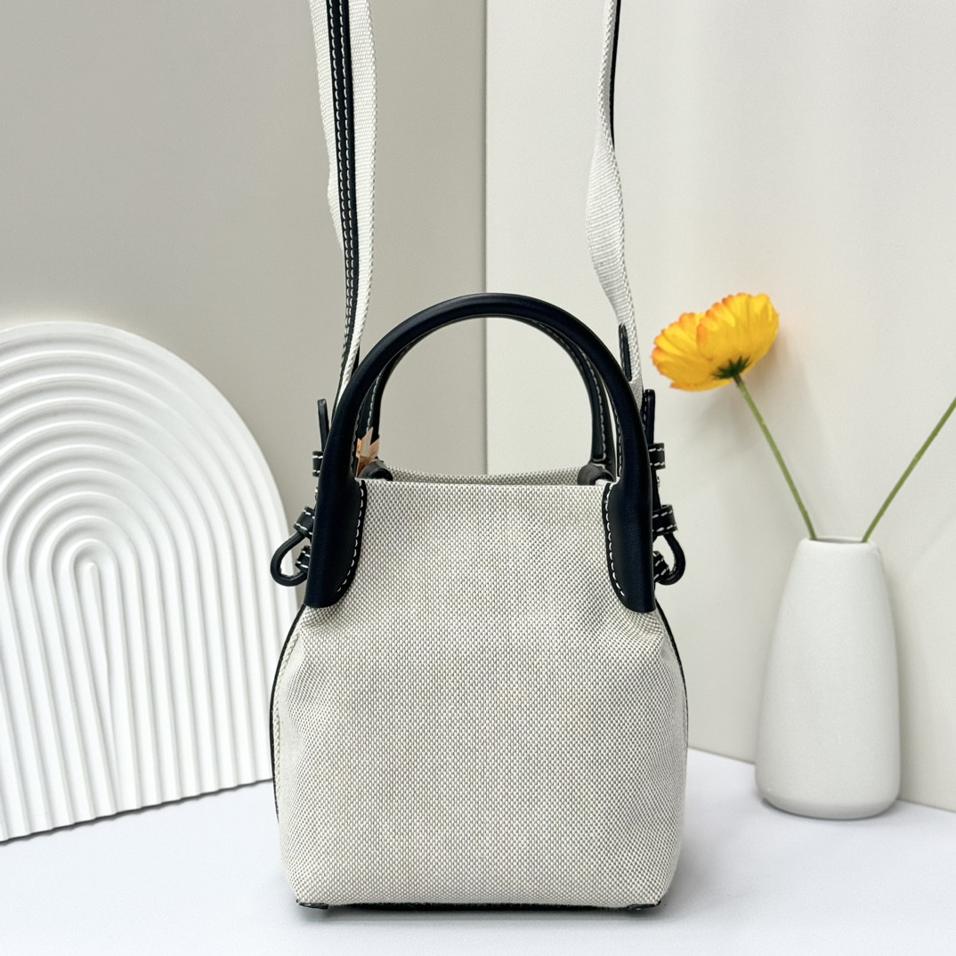 L**o p*ana micro bale bag cotton, linen 23 x 16 x 14 cm