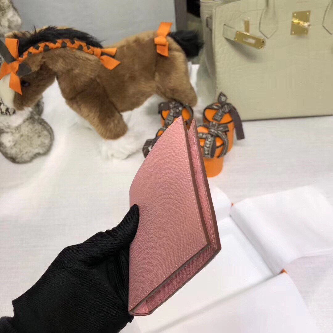 H**me5 poker compact wallet