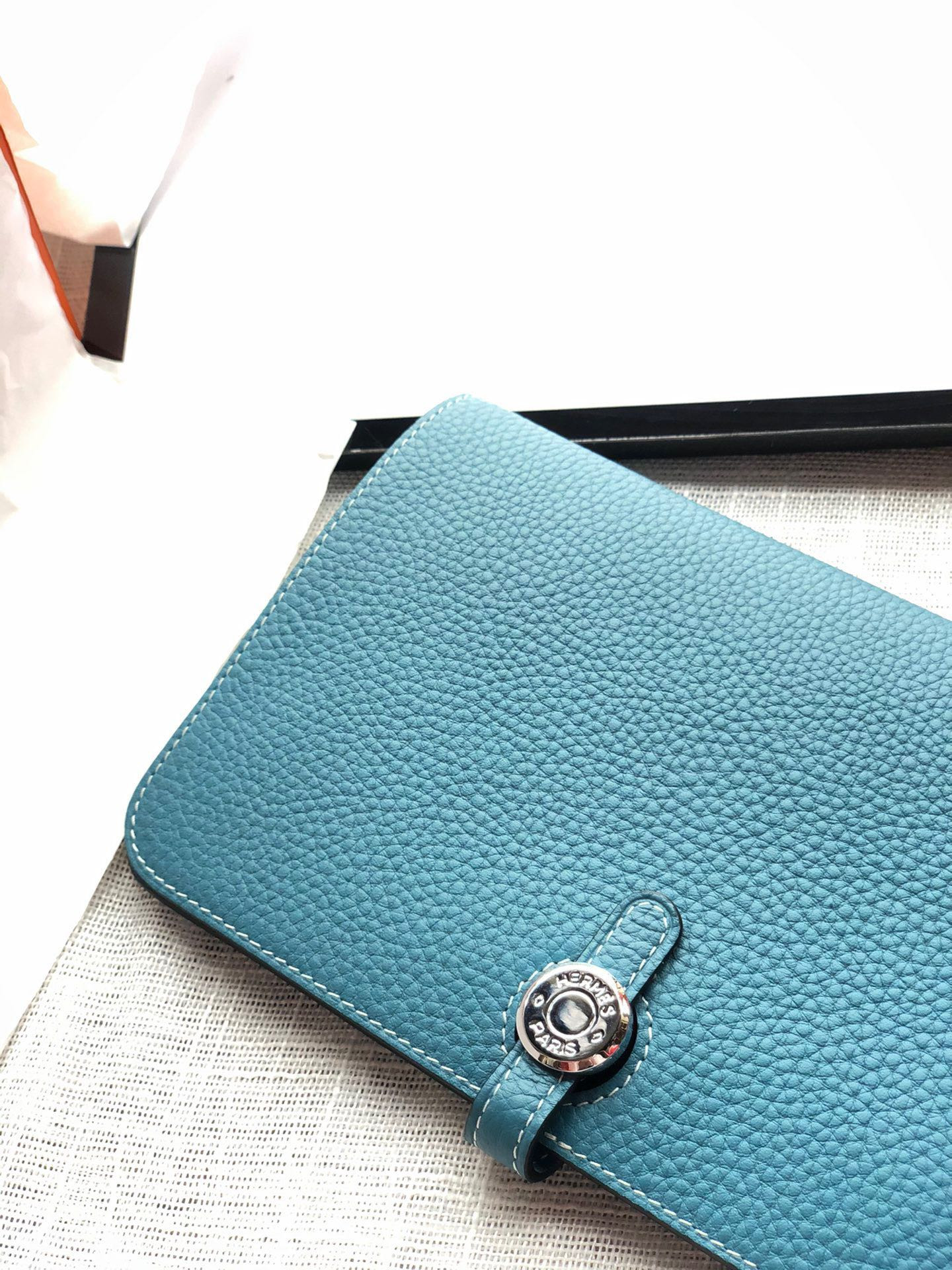 H**me5 dogon duo wallet 20.1cm