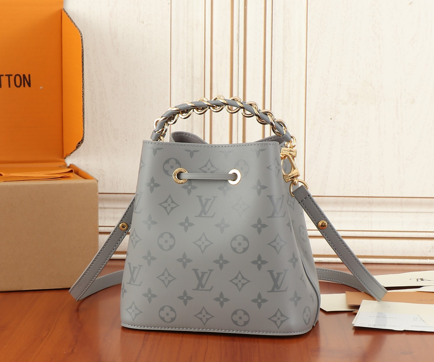 LV Néonoé BB  Monogram Ink M12749 20x20x13CM