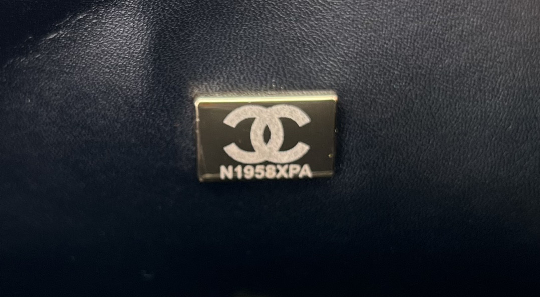 Ch*el classic flap bag 25cm