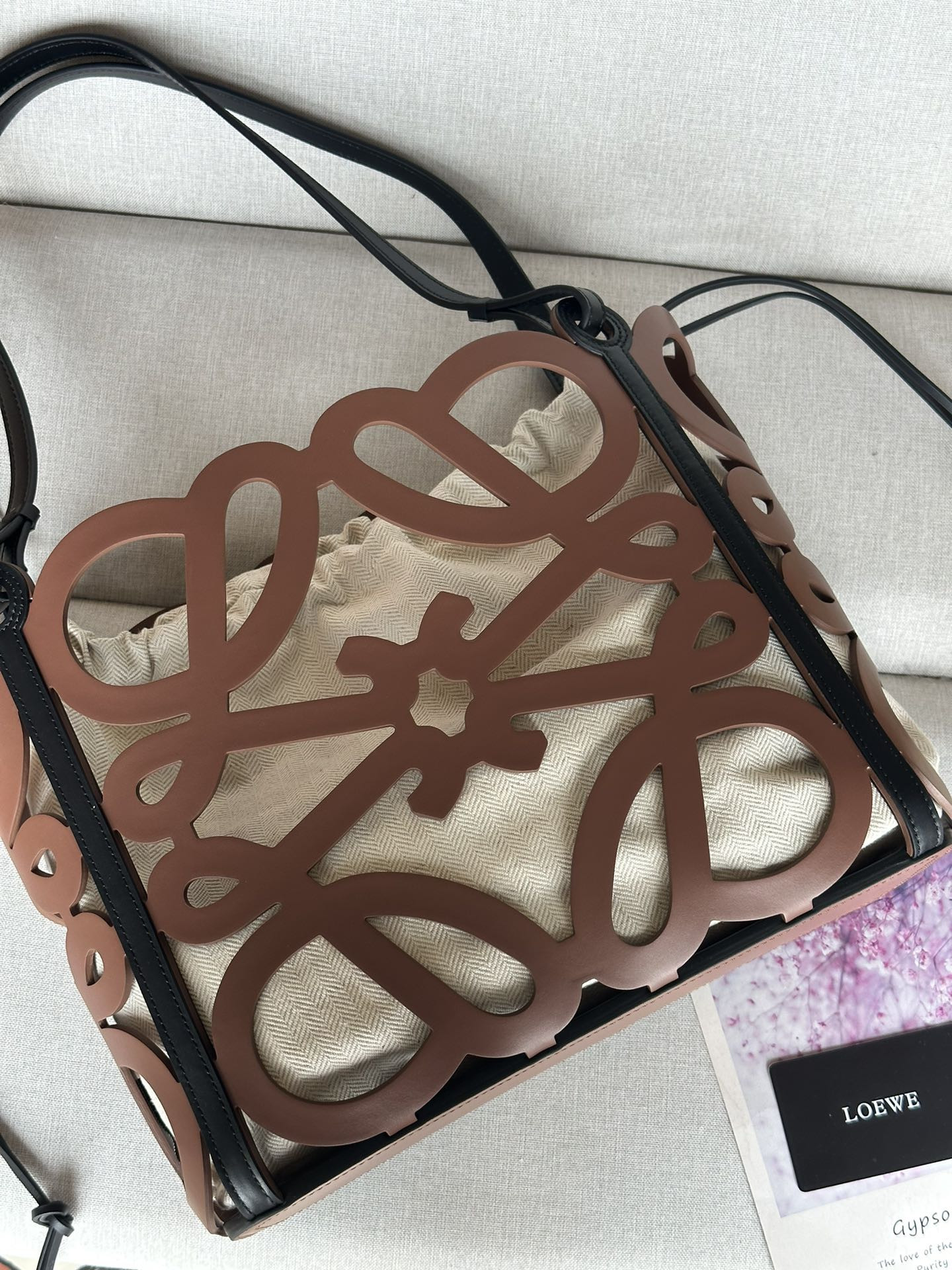 L0ew* anagram tote 32x27x11cm