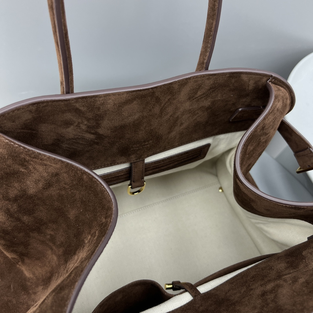 T*e R0w margaux 15   38.5x16x30cm