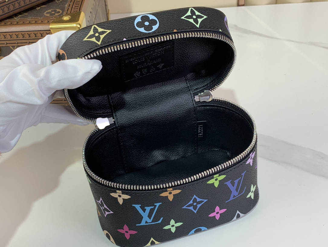 LV nice nano M44936 14x10.2x8.5cm