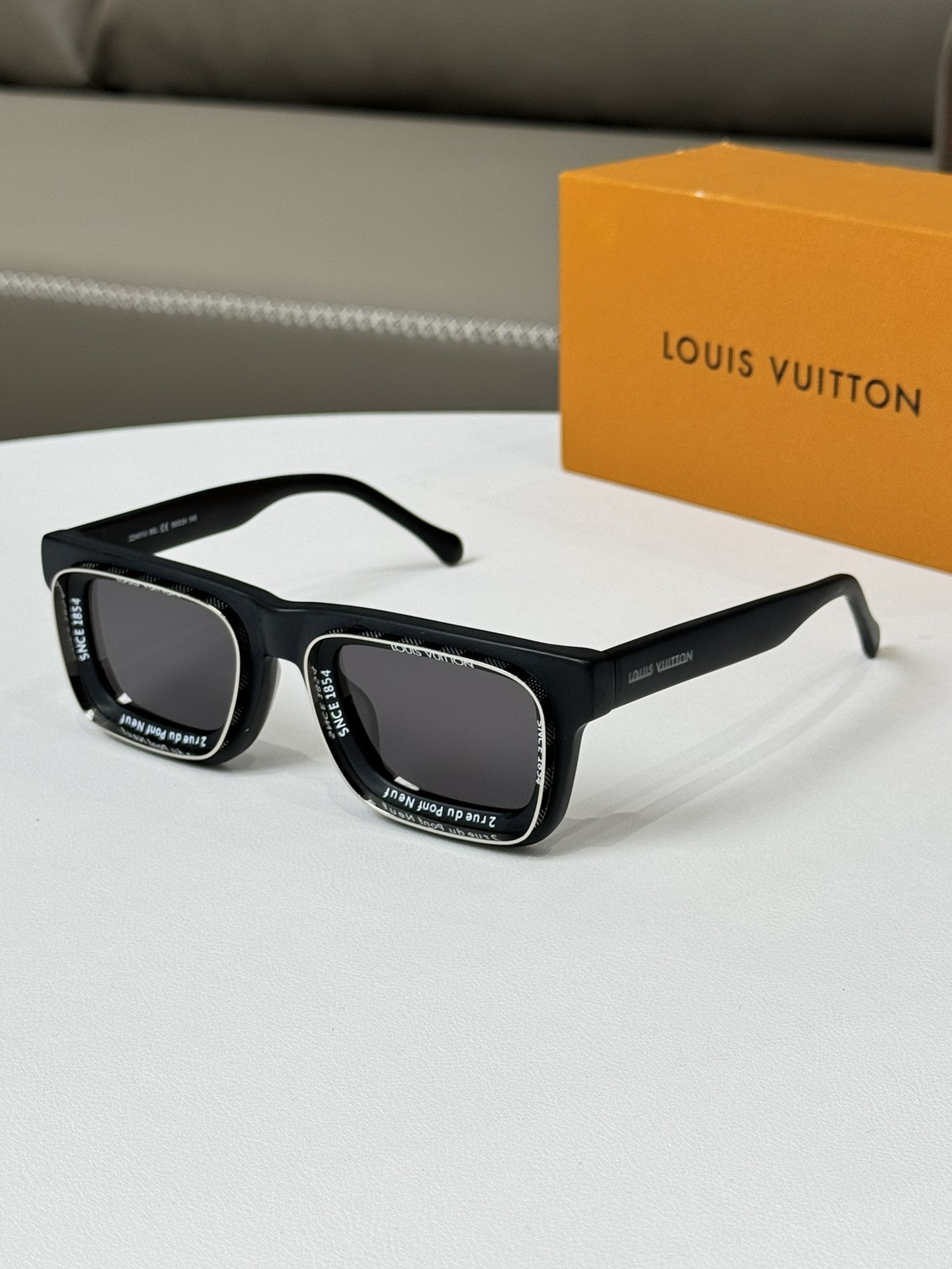 LV Glasses Z2407 Z2405 50-24-145