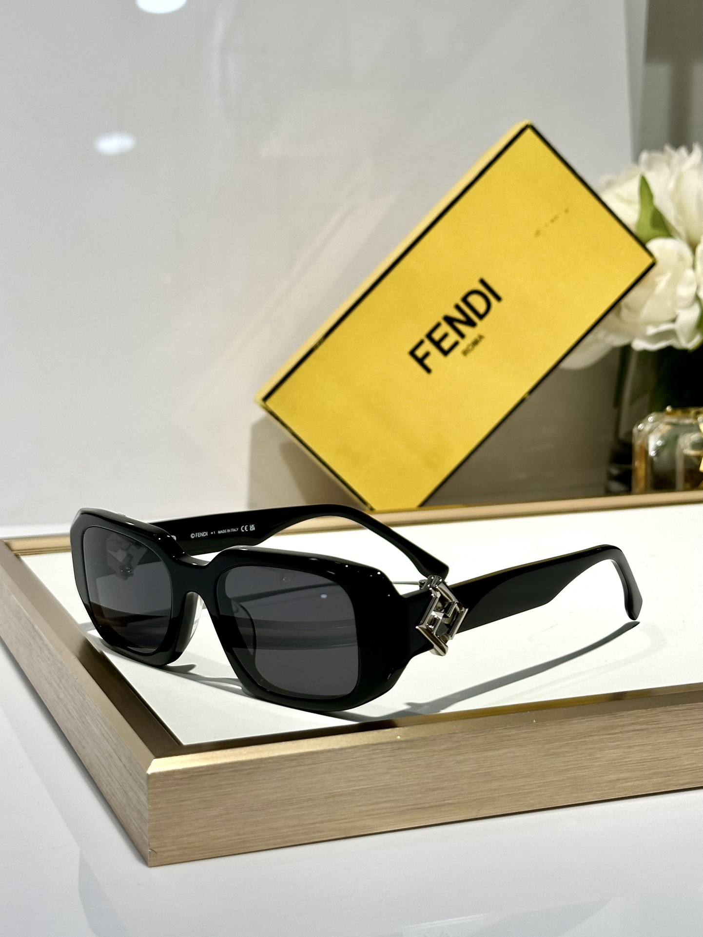 F**di glasses fe40151u 50-21-135