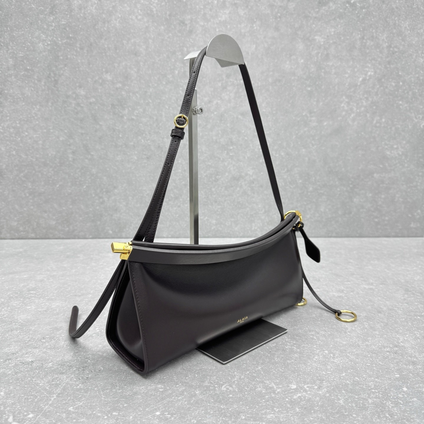 ALAÏA LE CLICK EAST WEST SMALL BAG 25x12.5x7cm