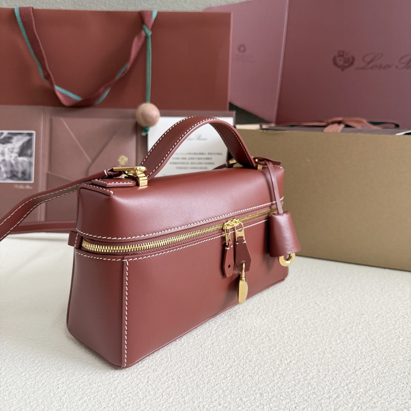 L**o p*ana extra bag l23 23x12x7cm